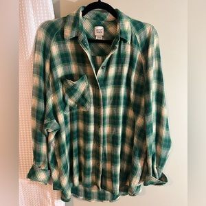 UO Women’s Flannel